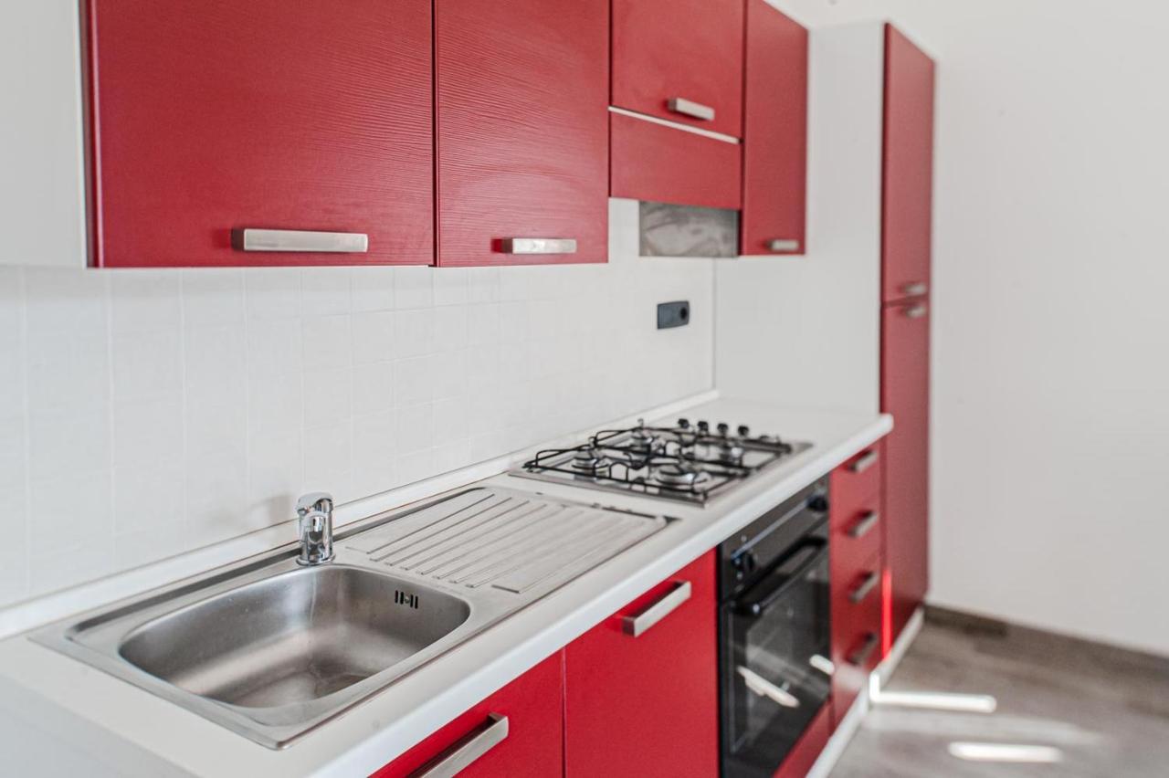 דירות מאלצ'סינה Casa Simone מראה חיצוני תמונה