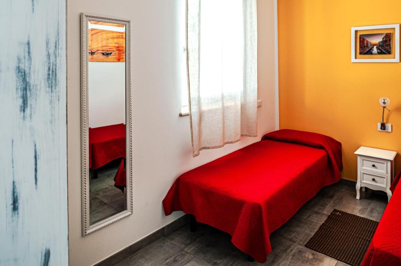 דירות מאלצ'סינה Casa Simone מראה חיצוני תמונה