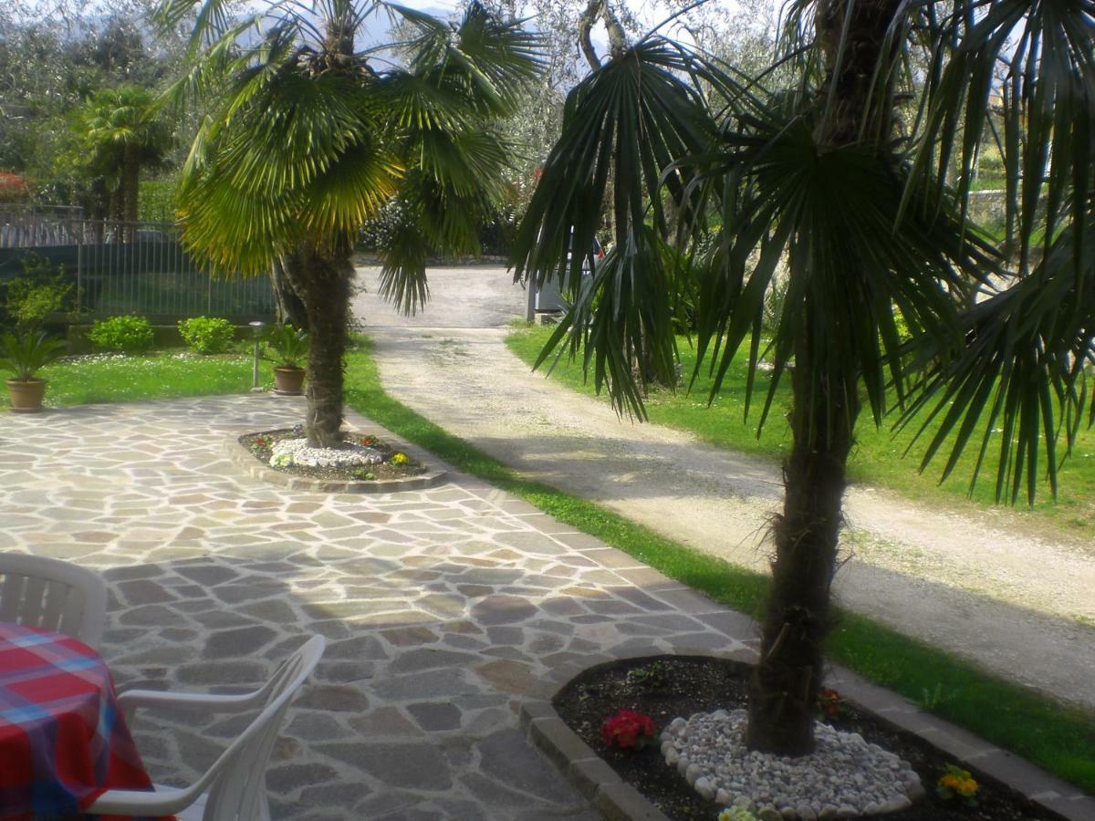 דירות מאלצ'סינה Casa Simone מראה חיצוני תמונה